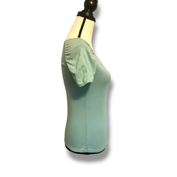 The Limited teal stretchy top - Picture 3 of 8